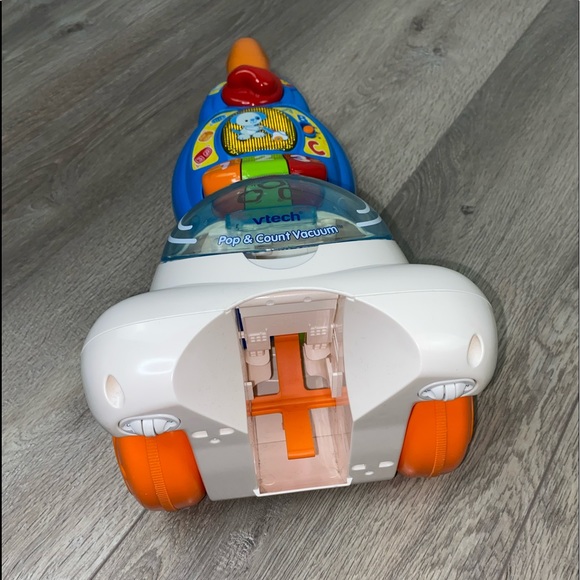 V Tech Pop & Count Vacuum Toy - Picture 5 of 11